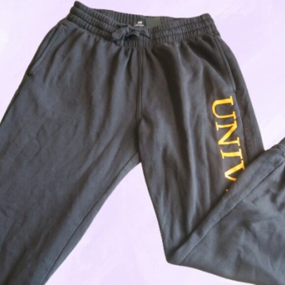 H&M drawstring sweats sweat pants university on right leg regular fit joggers M - Picture 3 of 6